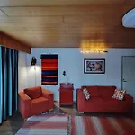 Holiday home Saarituvat *