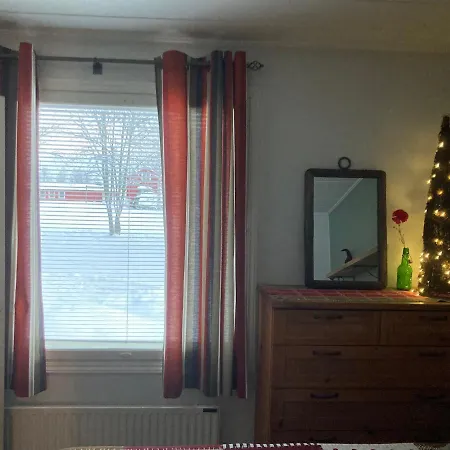 サーレトヴァットゥ コテージズ ロヴァニエミ