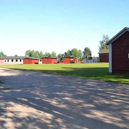 بيت للعطل Saarituvat