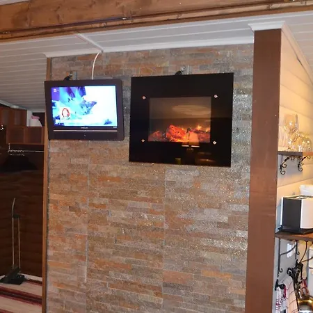 بيت للعطل Saarituvat