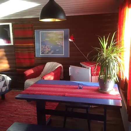 サーレトヴァットゥ コテージズ ロヴァニエミ